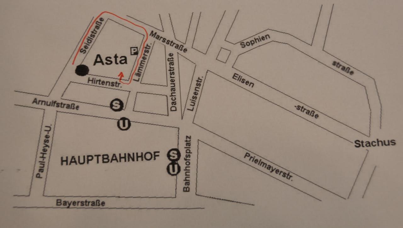 Hotel-Pension Asta Мюнхен Екстериор снимка